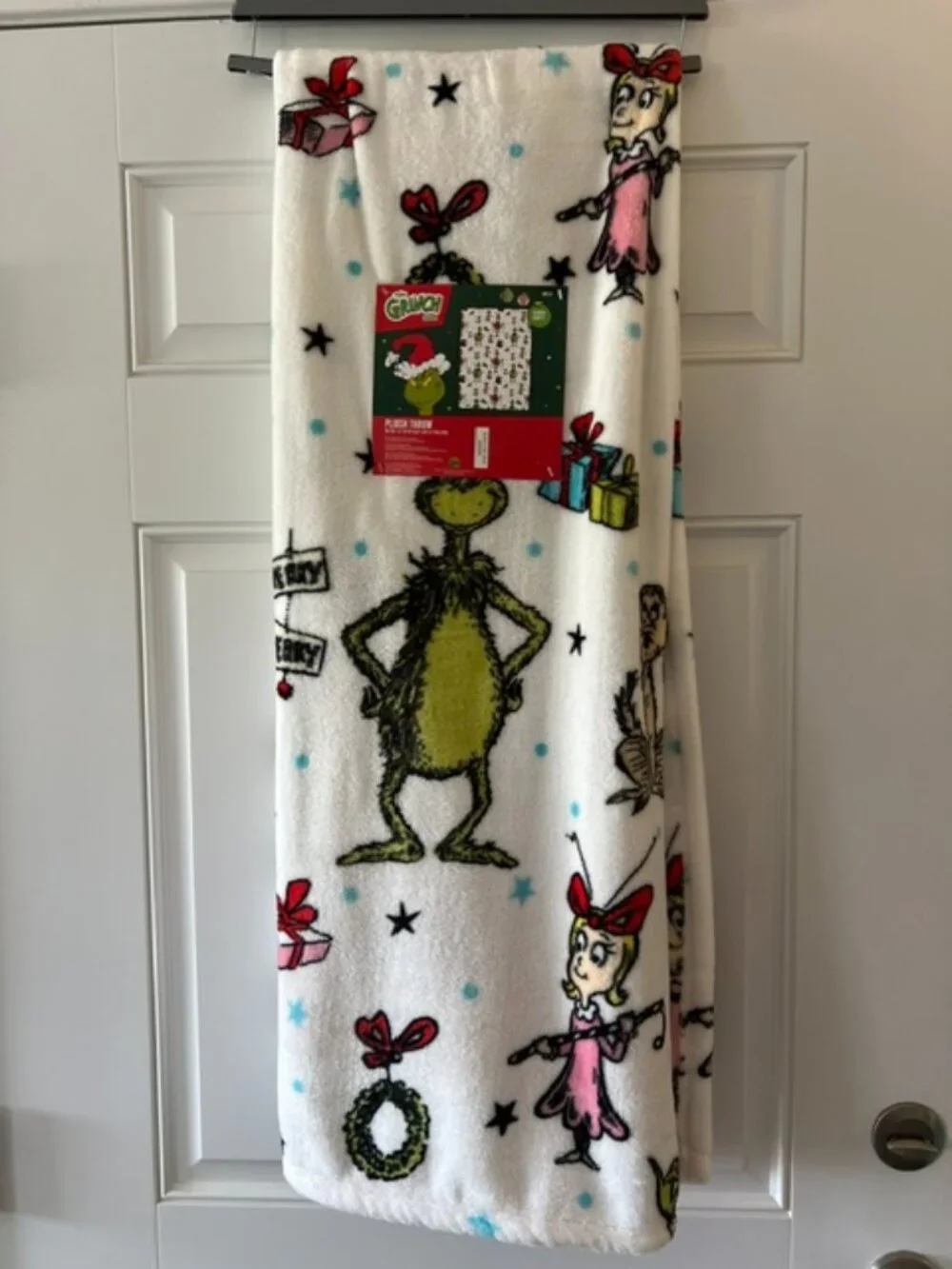 GRINCH CHRISTMAS BLANKET WHITE